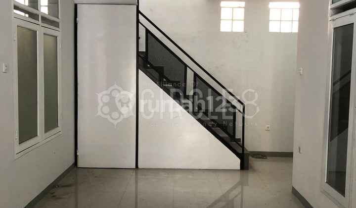 For Sale Rumah Siap Huni di Taman Holis Indah 1 Bandung