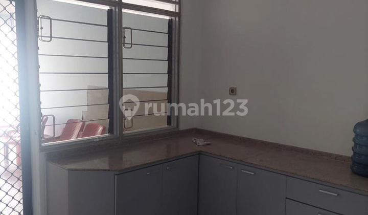 Rumah Hoek 2 Lantai Puri Indah Siap Huni 2
