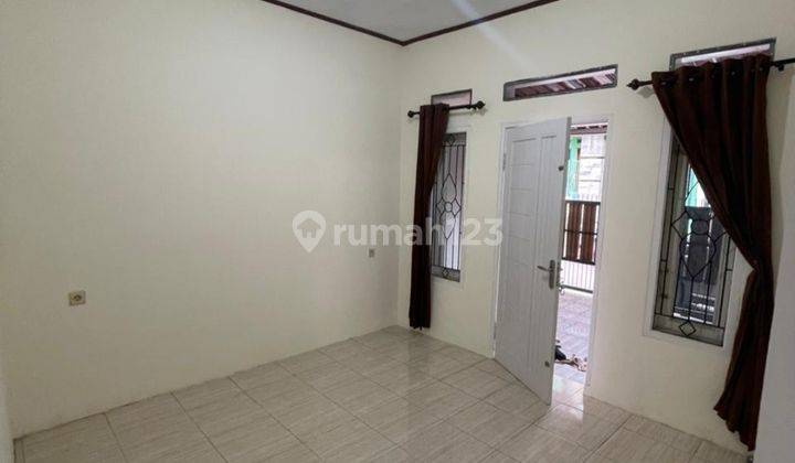 Rumah modern minimalis di kota sukabumi 8