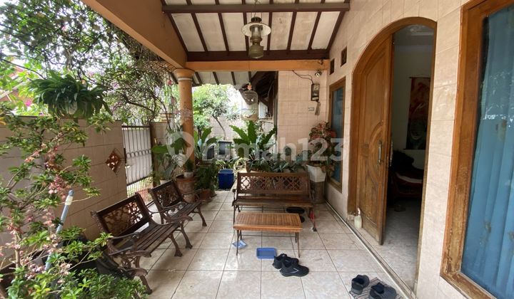 Rumah 2 Lantai di Pinggir Jalan Lingkungsn Nyaman di Duren Sawit Jakarta Timur Harga di Bawah Pasaran 2