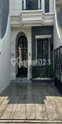 Rumah Cantik di Jagakarsa Harga Murah Nego Sampai Deal 2