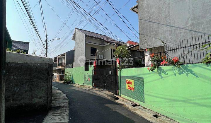 Rumah Town House 2  Lantai Pasar Rebo Nempel Tb Simatupang  2