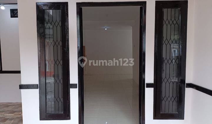 Rumah Asri Full Renovasi Lokasi Strategis di Kota Sukabumi 2