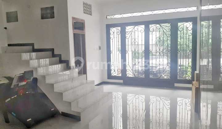 Di Jual Murah Rumah Nempel Panglima Polim