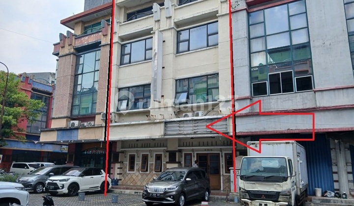 Ruko 3 Lantai di Duta Mas Fatmawati Lokasi Sangat Strategis di Jakarta Selatan