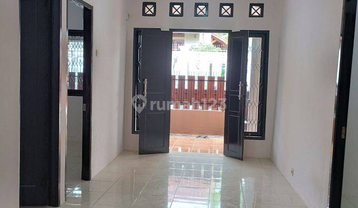 Rumah Asri Full Renovasi Lokasi Strategis di Kota Sukabumi 1