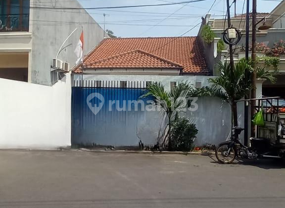 Comfortable Neighborhood House in Cipayung, East Jakarta