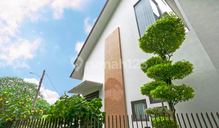 Dijual Rumah Luas 265 M² di Villa Gunung Lestari, Ciputat Tangerang Selatan 2