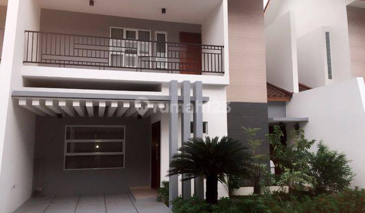 For Sale Townhouse Dengan Privat Pool di Fineliving Mampang Residence 1