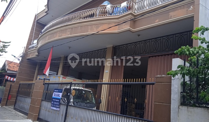 Rumah Dijual Di Ancol Selatan Cocok Untuk Usaha, Gudang Dan Mess Rumah Dijual Di Ancol Selatan Cocok Untuk Usaha, Gudang Dan Mess