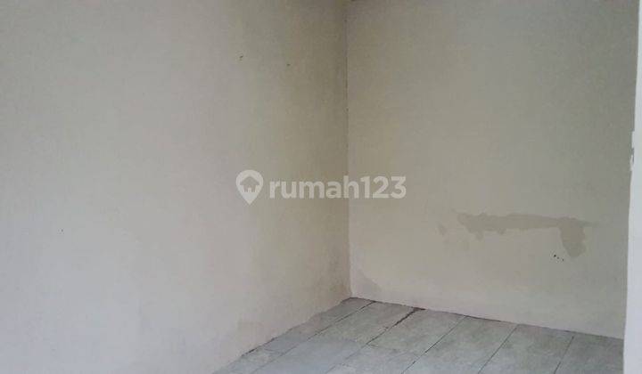 Sewa Rumah Duta Bintaro Cluster Tampak Siring 7