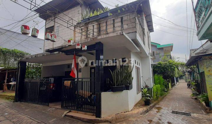 Rumah 2 Lantai Peninggilan Ciledug  1