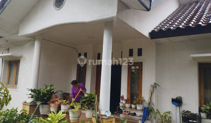 Dijual Rumah Modern di Komplek Karang Tengah Permai 1