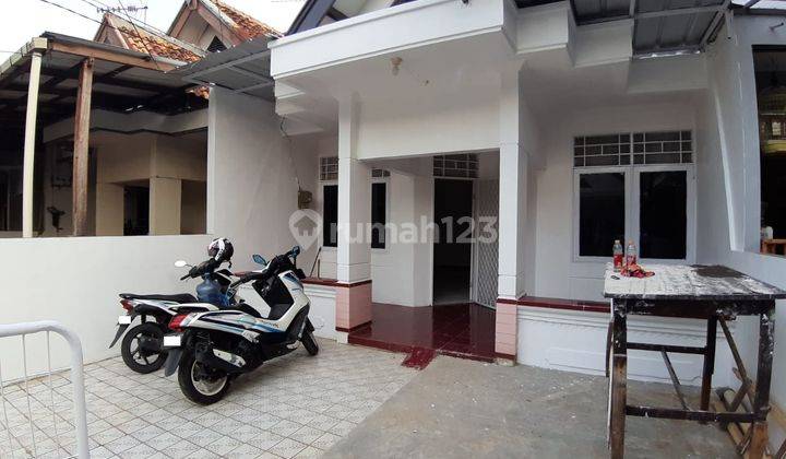 Dijual Rumah di Graha Raya Cluster Bouganville Loka 2