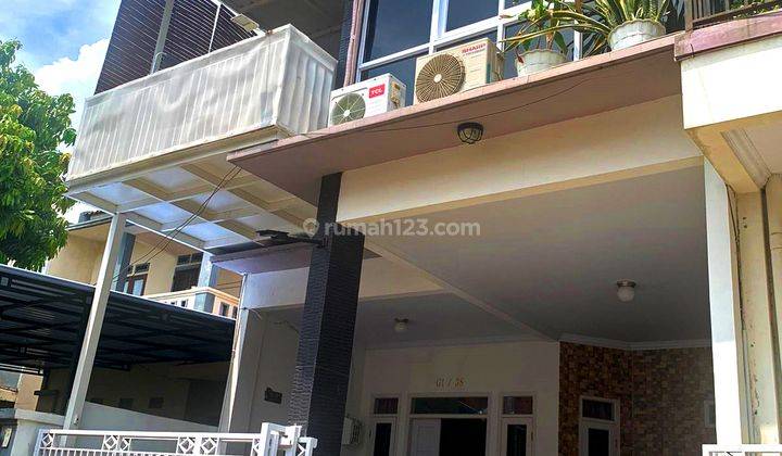 Rumah Minimalis 2 Lantai di Duta Bintaro Siap Huni Semi Furnished 1