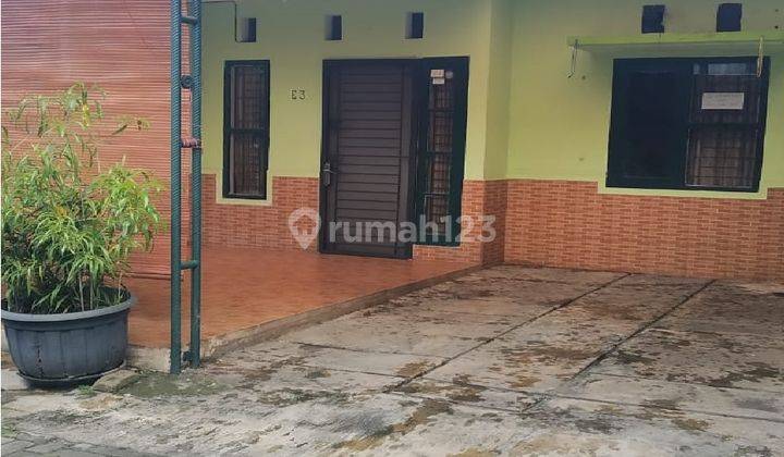 Rumah Nyaman Siap Huni di Graha Utama Serpong, Tangerang Selatan 1