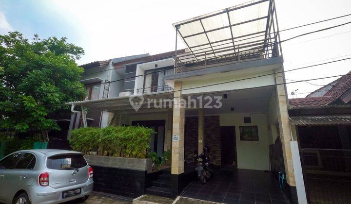 Dijual Rumah Cantik 2 Lantai Semi Furnished Dekat Stasiun Sudimara 1