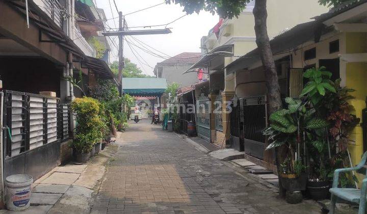 Dijual Rumah Sederhana 1 Lantai dekat Graha Raya Bintaro 2