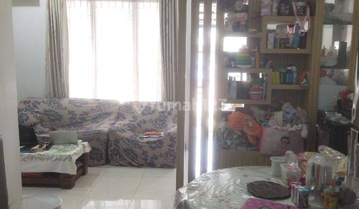 Dijual Rumah 2 Lantai Harga 1 Lantai di Graha Raya Bintaro 2