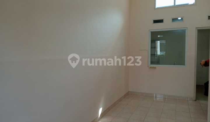 For Sale House in Verina Cluster, Graha Raya, South Tangerang, Banten 2