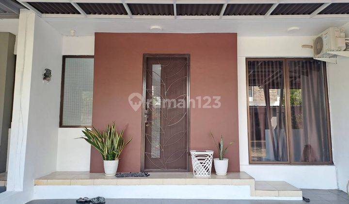 For Sale Rumah Cantik Siap Huni di Graha Raya Bintaro 2