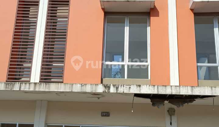 STRATEGIC 2-STORY SHOPHOUSE, SUITABLE FOR BUSINESS & OFFICE IN MAJA, BANTEN 1