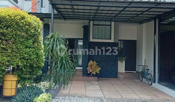Dijual Rumah siap huni 2 Lantai di jatikarya,, bekasi