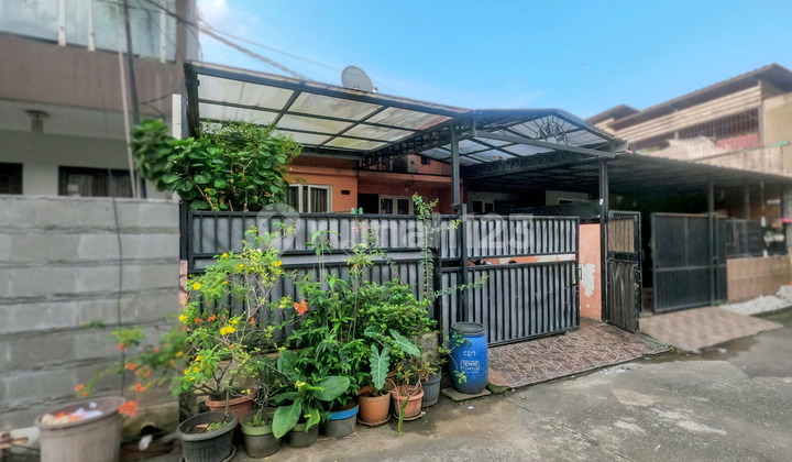 Dijual Rumah Strategis Dekat Alam Sutera & Graha Raya, Duta Bintaro