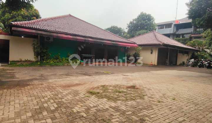 Dijual Rumah Dengan tanah yang Luas DiKemang, Jakarta Selatan