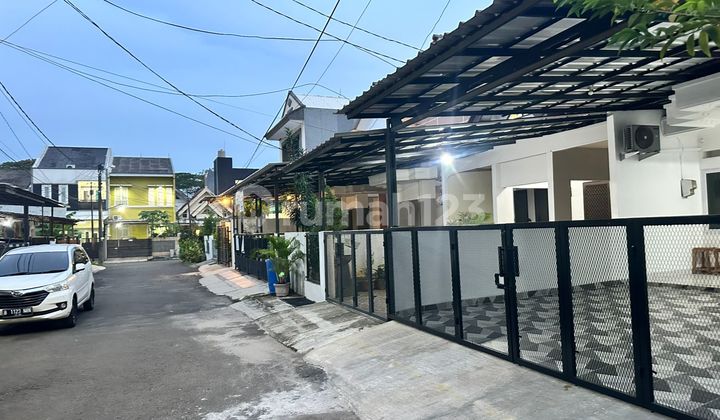Rumah Baru Renovasi di Graha Raya Cluster Bougenville Loka, Tangerang Selatan Rumah Baru Renovasi di Graha Raya Cluster Bougenville Loka, Tangerang Selatan