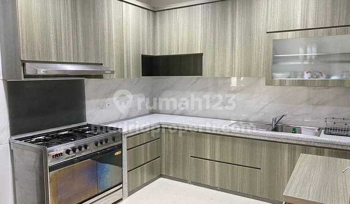 FOR RENT / FOR SALE Newly renovated PONDOK INDAH 2-story house