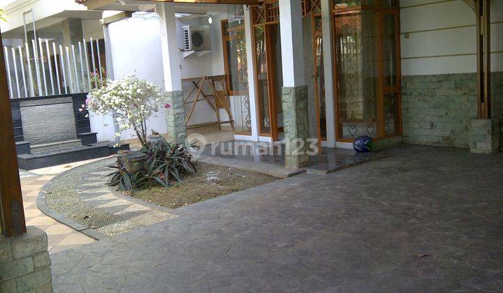 Di Jual Murah Rumah Luas Di Graha Raya 2