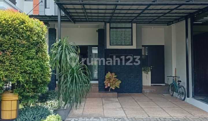 Dijual Cepat Rumah 2 Lantai Luas 105 M² di Raffles Hills Cibubur - Akses Mudah ke LRT & Mall