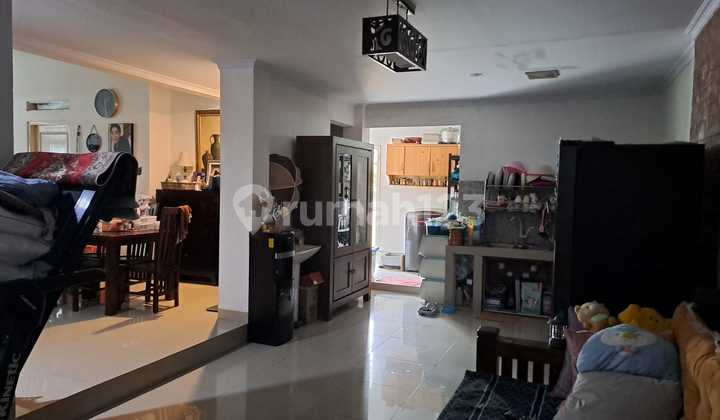 Rumah Luas di Jatibening Estate - 4 Kamar Tidur + Kamar Mandi Dalam, Siap Huni 2