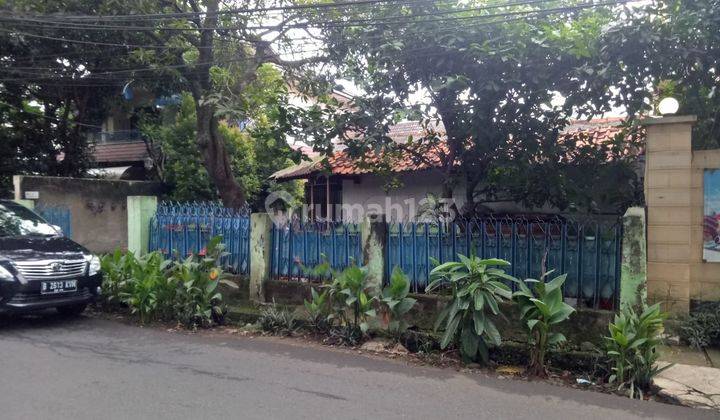 Rumah Pinggir Jalan Zona Ungu Ciracas, Jakarta Timur 2