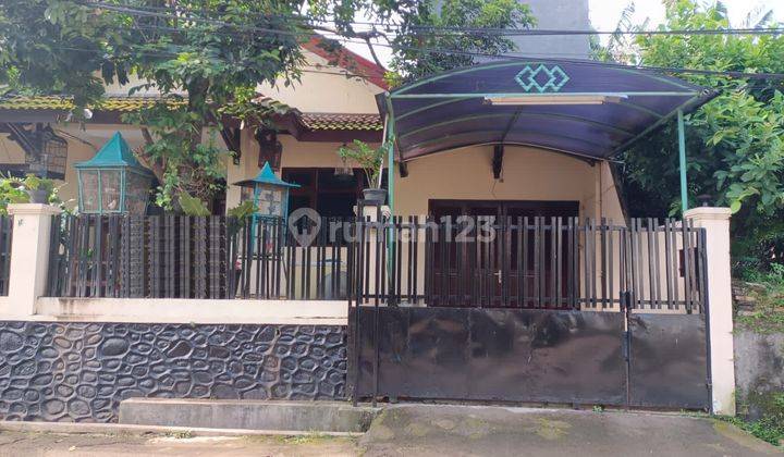 Jual Rumah Seconday Siap Huni Butuh Uang, Pasar Rebo 1