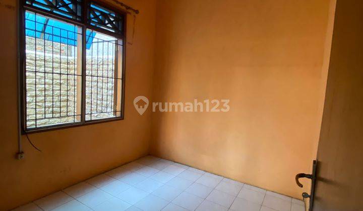 Jual Rumah 2 Lantai Siap Huni Dengan Sentuhan Elegan 2