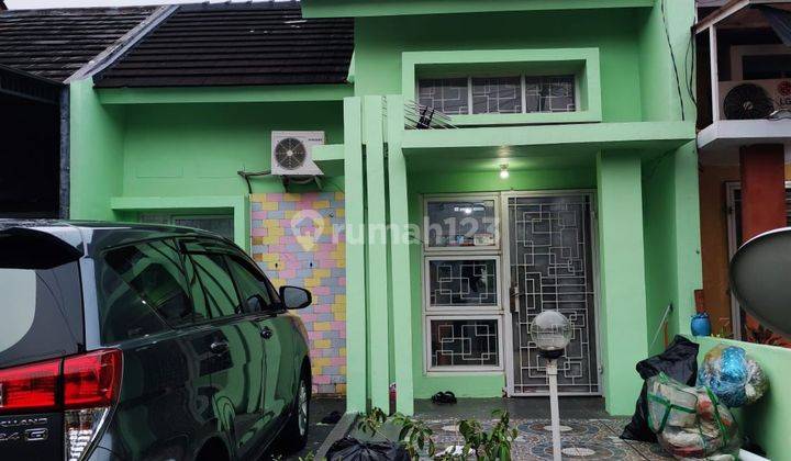 Jual Rumah Secondary 1,5 Lantai, Bekasi 1