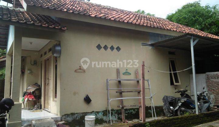 Dijual Rumah Kampung Lokasi di Kecapi, Kota Cirebon 1