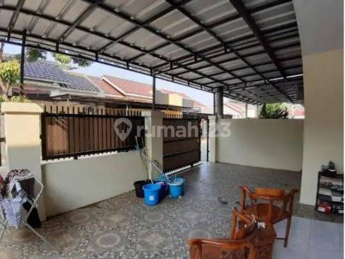 Jual Rumah Secondary 2 Lantai Lokasi Strategis, Jatimakmur 2