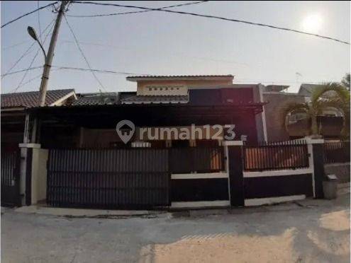 Jual Rumah Secondary 2 Lantai Lokasi Strategis, Jatimakmur 1