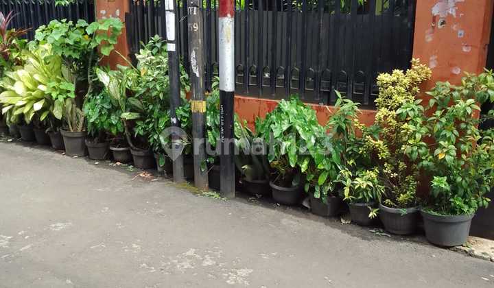 Dijual Rumah Luas untuk Keluarga Besar di Jatimakmur, Harga bisa Nego Dijual Rumah Luas untuk Keluarga Besar di Jatimakmur, Harga bisa Nego