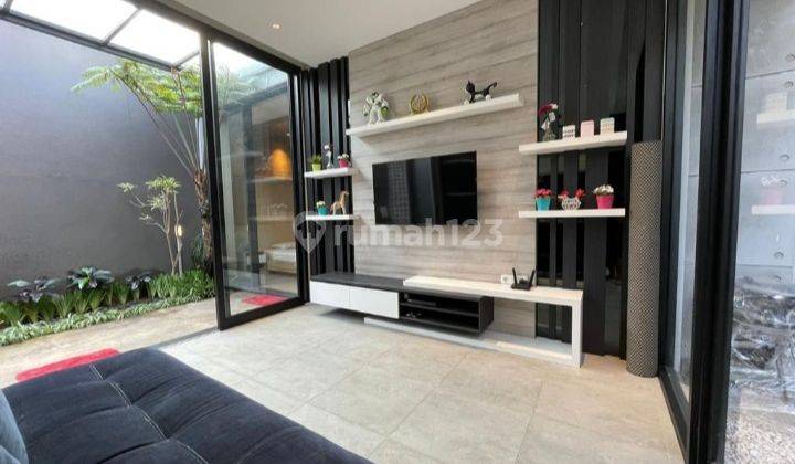 Villa Full Furnish Siap Huni Kawasan Eksklusif Perumahan Kingspark Batu 1