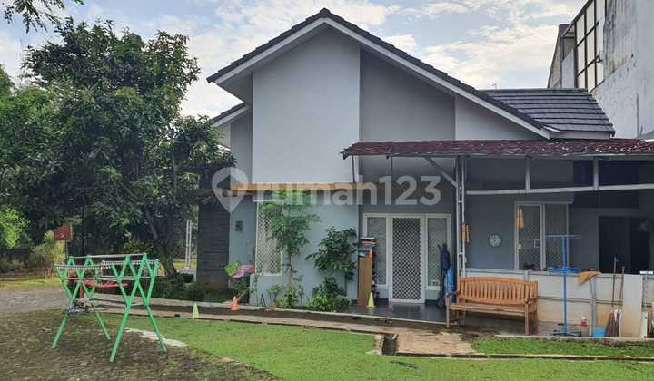 RUMAH MEWAH POSISI HOOK DI DAERAH GRAFIKA BANYUMANIK SEMARANG 1
