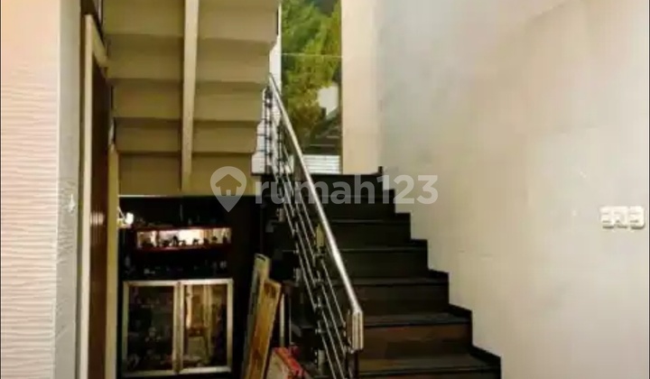 Rumah Mewah Dengan Private Pool Rumah 2