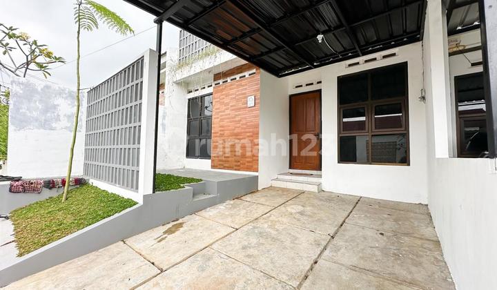 Affordable House with a Cool Atmosphere and Flood-Free in Kalisidi Ungaran 2