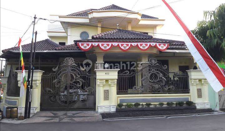 Rumah Mewah Dua Lantai Tengah Kota Simpang Lima Semarang  1