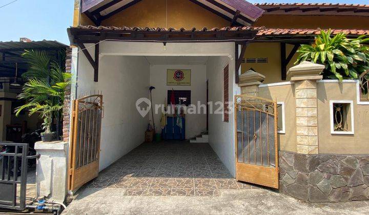 Rumah Mewah Depan Citragrand Dekat Jalan Utama  2