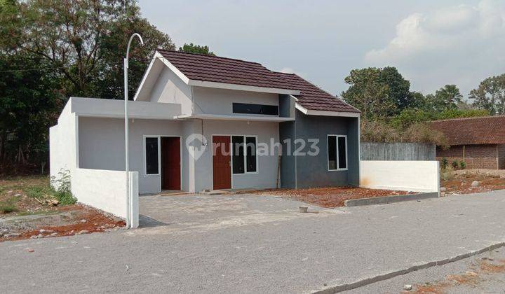 Rumah Siap Huni Satu Lantai Bebas Banjir Daerah Gunung Pati Semarang  1