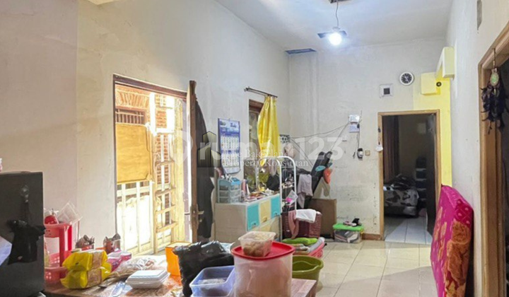 2-Storey House with 3 + 10 Boarding Rooms in Banyumanik 2